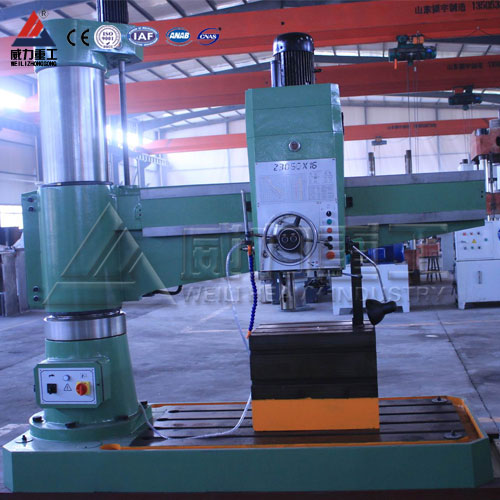 液壓搖臂鉆床工作燈有哪些類型?